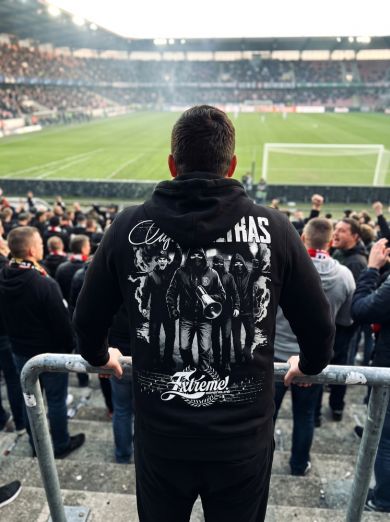 ea-bk-awayultras_02